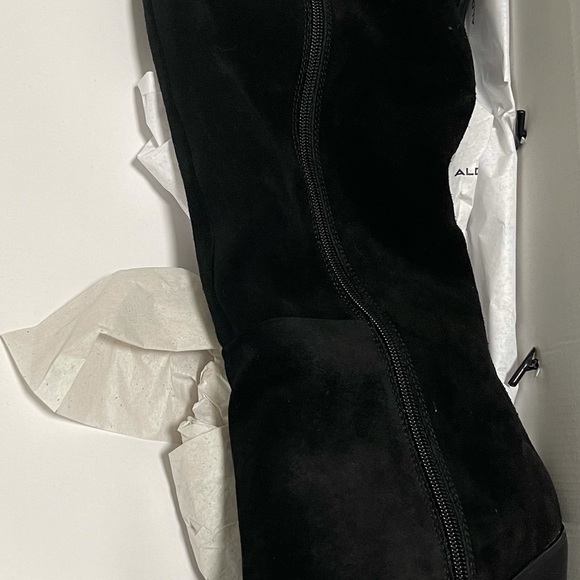Aldo Elfi in all Black  Knee High Boots - Picture 2 of 4